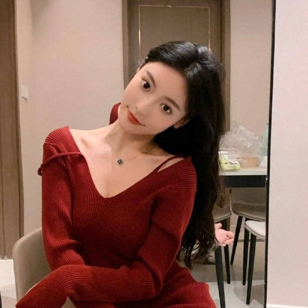 安福相册 网红“迪迪不畏”问黄子韬仳离问题引争议，发文致歉