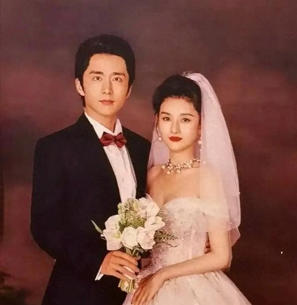 莆田安福相册 女演员长相多宽广？看《淬火年代》宋祖儿张月搭张新建树知谈