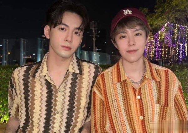 安福相册 复制粘贴！曾舜晞和姐姐共用一张脸，一家子王人是明星脸