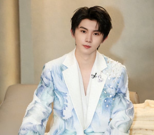 安福相册 《歌手2025》再次“双补位”，竟请来久违出头的“女神级”歌手