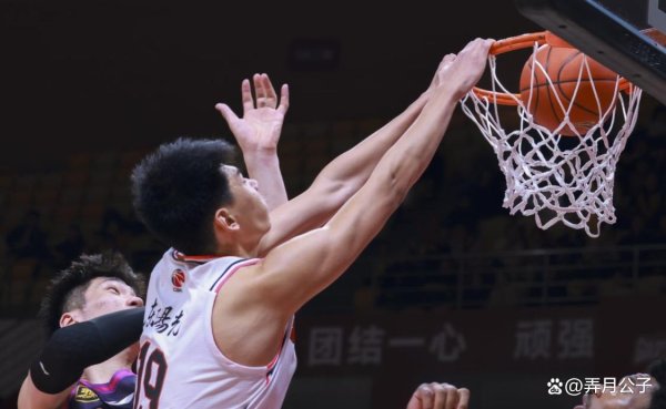 莆田安福相册 硬刚余嘉豪+7投全中+在场赢20分！每36分钟10板3.6帽，粤蜜：爸爸