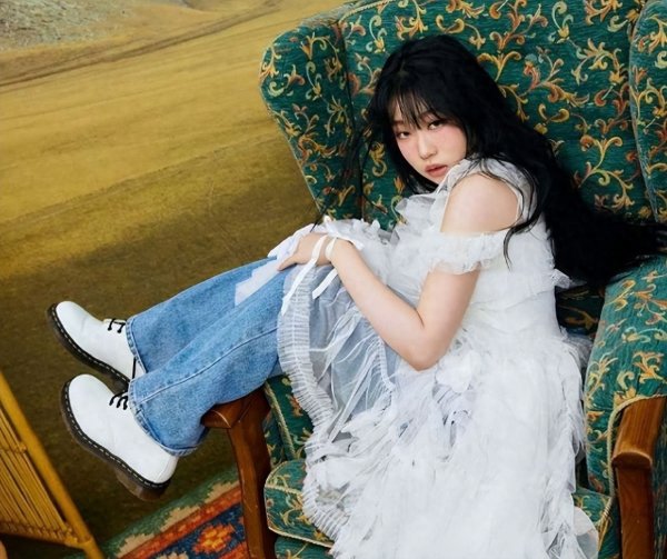 安福相册 小沈阳男儿刚官宣出说念，另一位星二代签约“华纳”，资源顶配