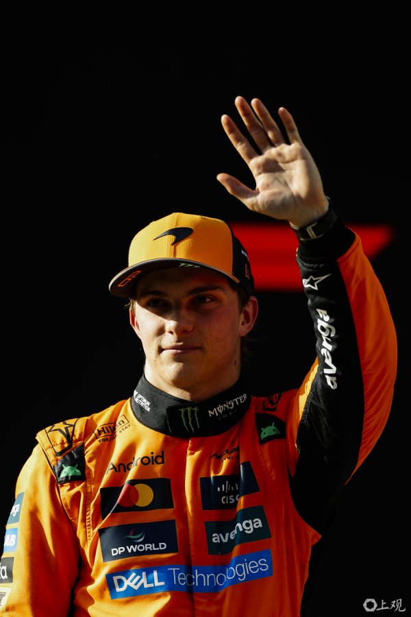 安福相册 夺杆位，圈铁粉，皮亚斯特里在F1中国大奖赛如斯强势的原因，找到了！