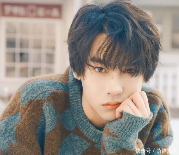 莆田安福相册 田栩宁风云发酵！曝新戏临时取消拍摄要换东说念主，业内自大要被封杀了