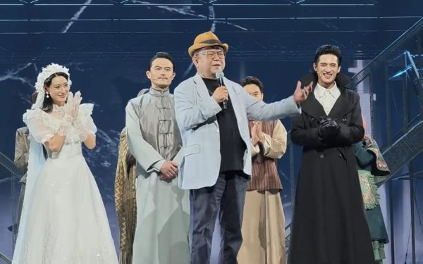 莆田安福家园 “我畴昔播这个演义照旧是43年前了！”王刚盛赞音乐剧《夜幕下的哈尔滨》