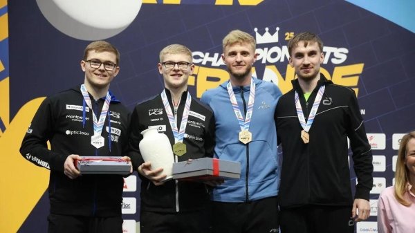 莆田安福相册 乒乓球海外赛场！费利克斯登顶双冠，张本智和获亚军