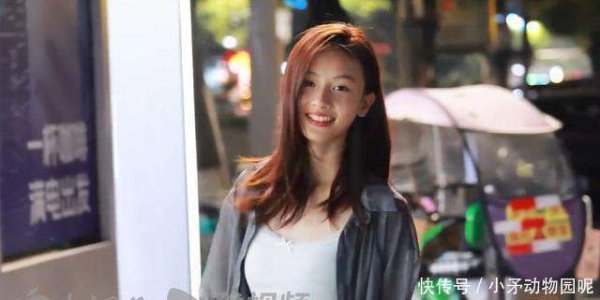 莆田安福家园 河南15岁女孩街拍走红，于正在线邀约，照相师回话是否签公司：学业为重