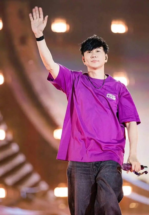 莆田安福相册 公司复兴林俊杰体格现象：巡演已毕将安排更多休息本事