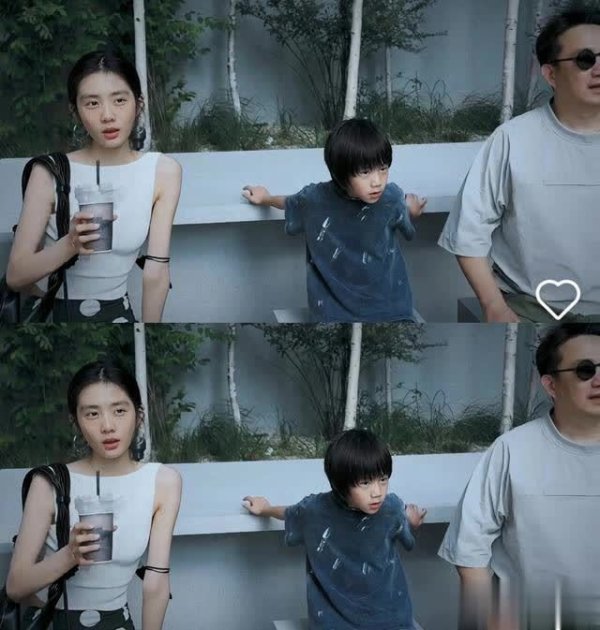 安福相册 黄磊带3娃出游，19岁黄多多直角肩吸睛，二女儿热衷辣妹装