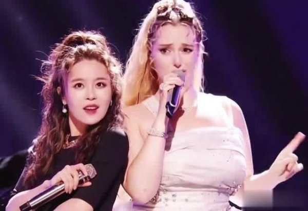 安福相册 歌手2025总决赛爆改赛制 保留帮唱仅7组歌手参赛