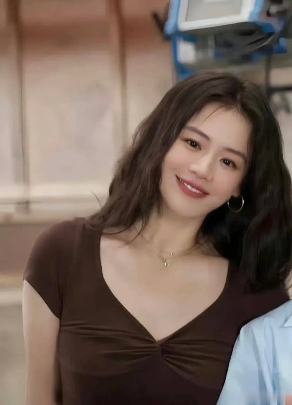 莆田安福相册 37岁马想纯瘦回黎吧啦：文娱圈“体重审判”与“颜值救赎”