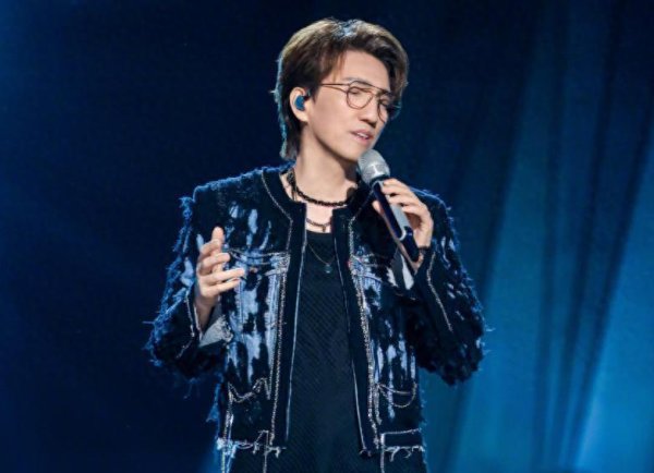 安福相册 《歌手2025》海泉揭榜被“内定”？揭榜打投前三却无缘录制节目