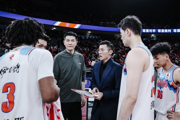 莆田安福相册 新民体育丨刘炜回家：顶着压力而来，带着抚慰离开