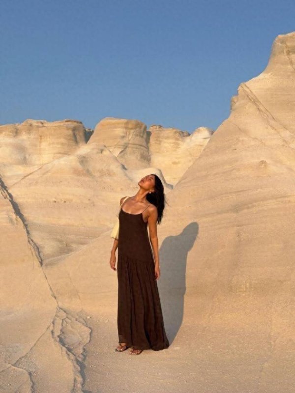 安福相册 随着前锋博主sourmelo学穿基础款，凡俗单品也能穿出 ins 风