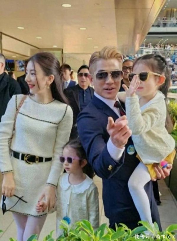 安福相册 曝59岁郭富城追子凯旋，方媛第三胎为男孩，女方父母全程经心呵护