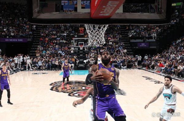 安福相册 闭幕2连败！詹姆斯创NBA第一记录，东契奇28+9，湖东说念主升至西部第四