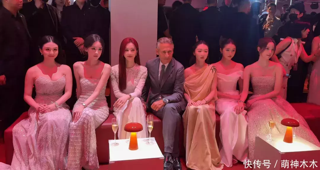 莆田安福相册 六大女星同框忘形！身段越好越拉风，关晓彤不足娜扎输在没锁骨