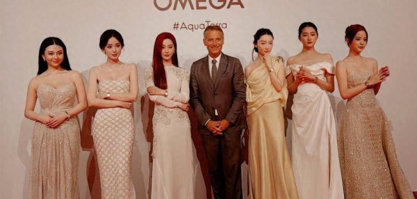 安福相册 成齐通宵：古力娜扎变瘦，刘诗诗红发惊艳，关晓彤景色佳