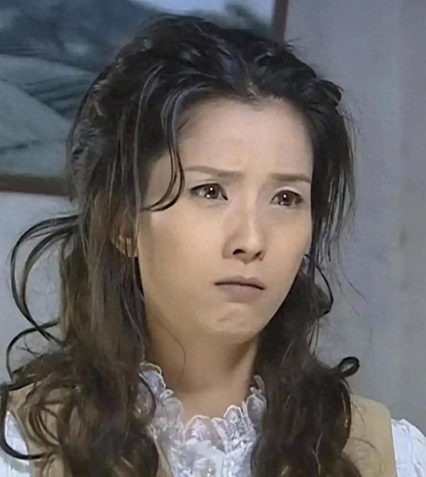 莆田安福相册 叶全真55岁仍独身与老母相依，漂亮又会演戏太绝了！