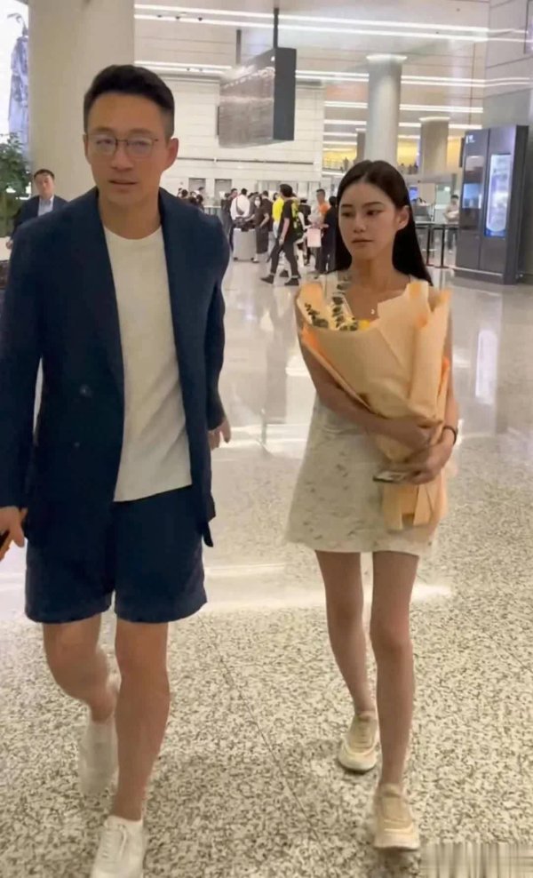 莆田安福家园 汪小菲携妻日本购物，马筱梅原相机怼脸照皮肤超好