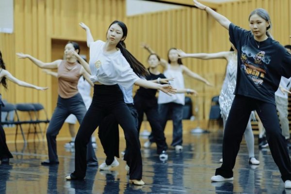 安福相册 31位学员参与8天集训，天桥艺术中心为音乐剧扮演东谈主才历练“实战训导”