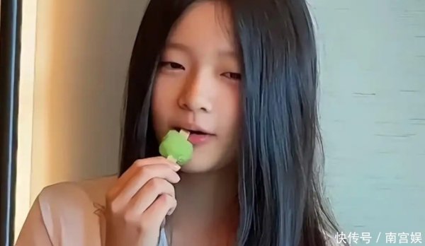 安福相册 11岁小玥儿正脸被曝光，五官边幅像极大S！网友：抵御了大S意愿