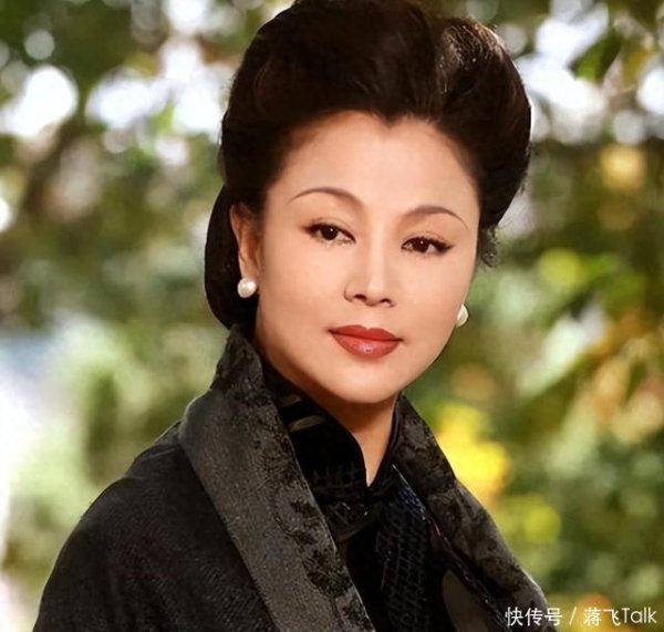 安福相册 艳星于小慧，目睹丈夫出轨，被骗千万，暗里疑风骚成性弃养私生女