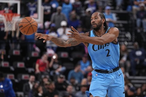 莆田安福相册 莱昂纳德哈登祖巴茨合砍83分 快船打败独行侠四连胜