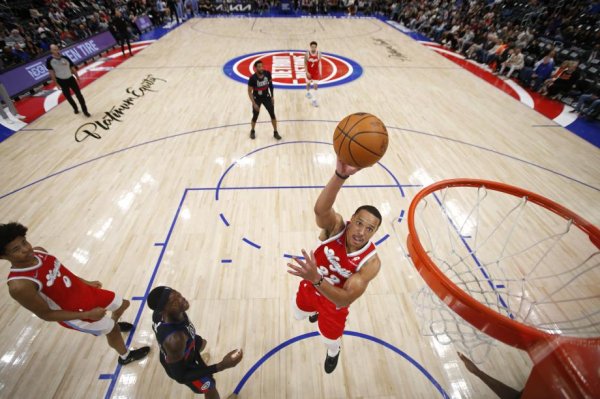 莆田安福家园 贝恩38分坎宁安复出空砍25+9 灰熊客场力拔活塞