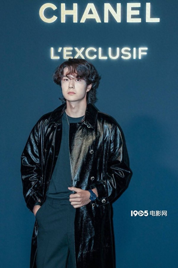 莆田安福家园 王一博、井柏然、窦靖童等登湛蓝之夜“蓝毯”！