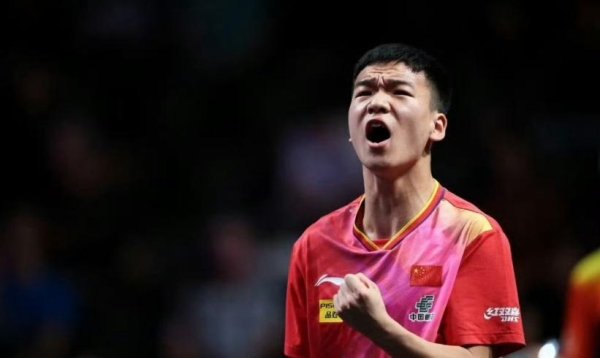 莆田安福家园 单局11-0，让韩国主场鸦默雀静！向鹏4-0李尚洙，问鼎男单冠军！