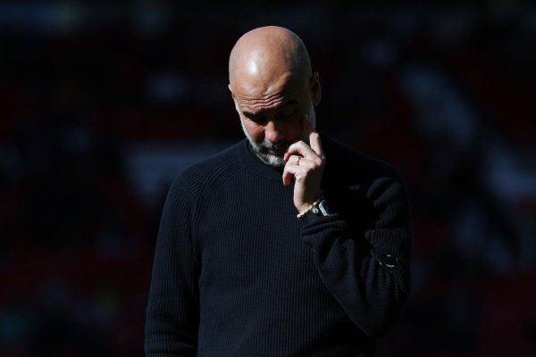 安福相册 0-0！加纳乔失良机，曼联2轮不堪，亿元先生出国相，曼城雪恨失败