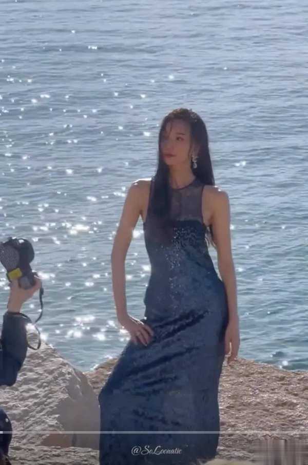 安福相册 戛纳海边偶遇50岁林志玲，纤细如好意思东谈主鱼，4套驯顺唐突好意思出圈