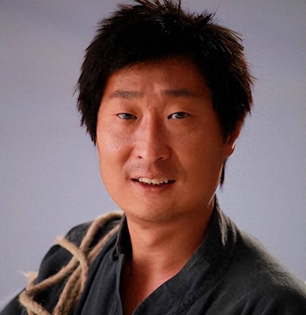 安福相册 丑男也有春天，林永健不靠颜值靠实力，《生万物》演技再破天花板