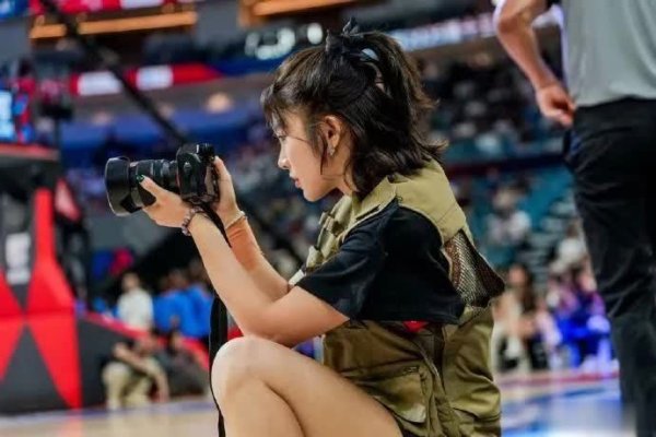 莆田安福相册 邓超被姚明拍小脑瓜，吴艳妮大跳热舞，杭州这里刚燃爆！