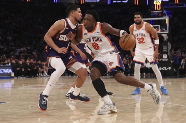 莆田安福家园 阿努诺比32+6布伦森复出 布克空砍40+4尼克斯胜太阳