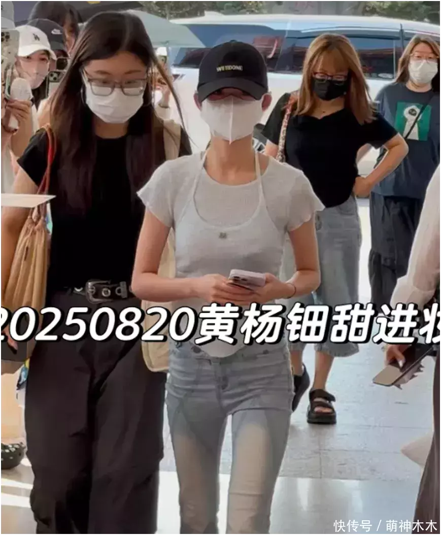 莆田安福家园 黄杨钿甜“天价耳饰”后复出！低调现身横店拍戏，遭网友热烈贬抑