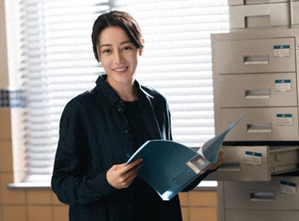 安福相册 电视剧影响力榜单更新，《利剑玫瑰》仅排第6名，第1名让东说念主偶然